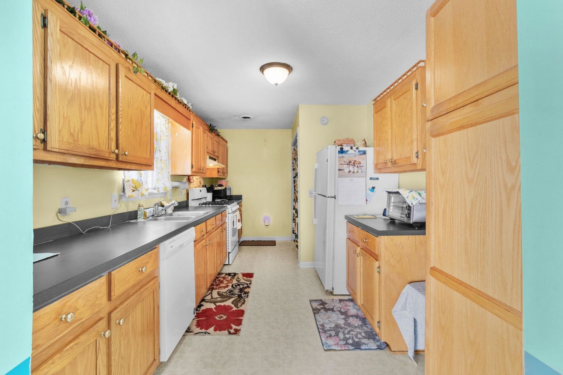 2643 Temperance Dr. Photo 8