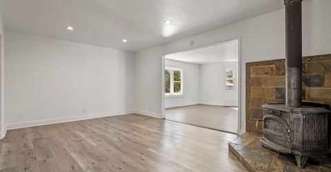 1406 La Loma Drive, Carson City, NV 89701 Photo