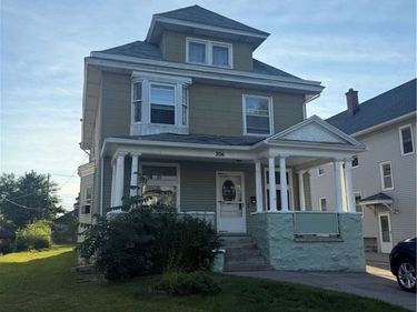 206 N Park Avenue , Buffalo, NY 14216