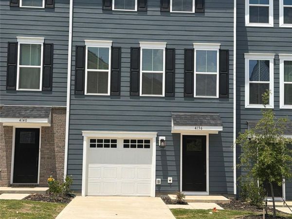 4136 Auburn Oak Lane , Charlotte, NC 28208