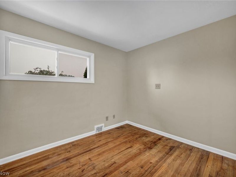 1729 Bellingham Road, Mayfield Heights, OH 44124 Photo 20