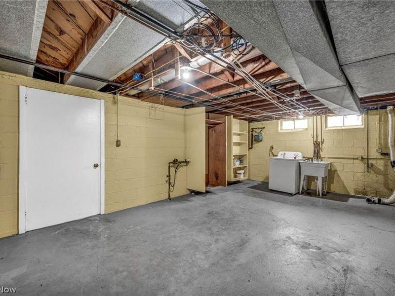 1729 Bellingham Road, Mayfield Heights, OH 44124 Photo 35