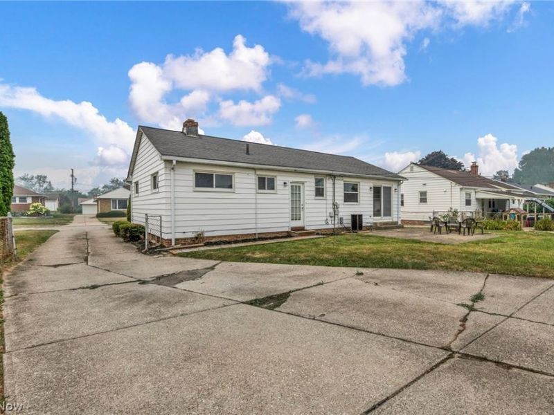 1729 Bellingham Road, Mayfield Heights, OH 44124 Photo 40