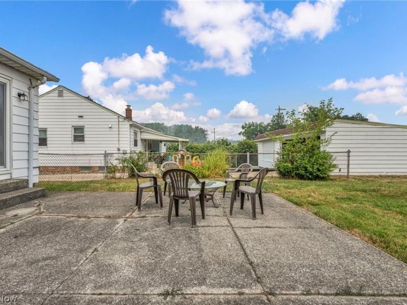 1729 Bellingham Road, Mayfield Heights, OH 44124 Photo 41