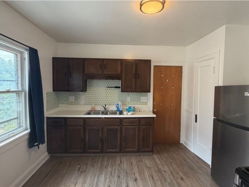 11517 Florian Avenue, Cleveland, OH 44111 Photo 10