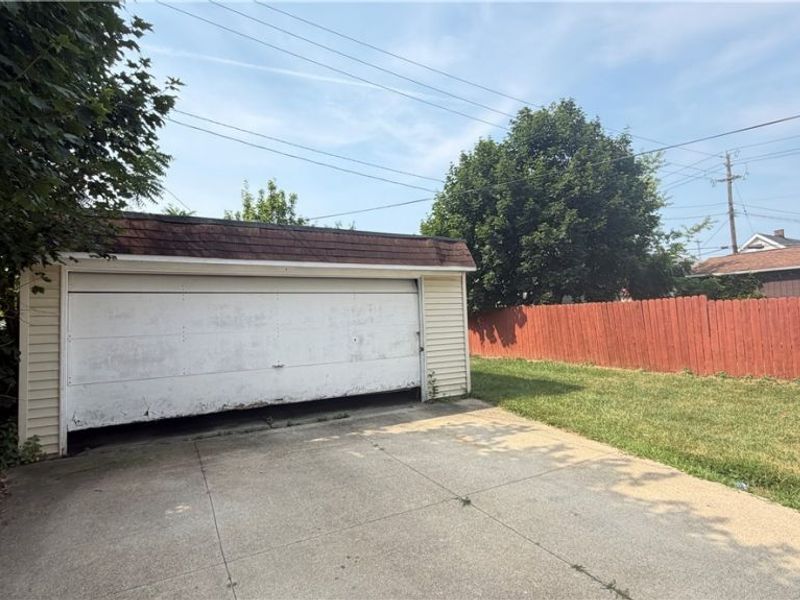 11517 Florian Avenue, Cleveland, OH 44111 Photo 19