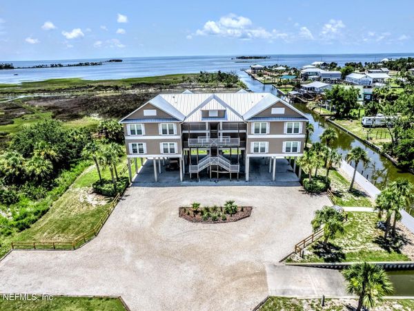 104 3RD Avenue E, Unit H 101, Horseshoe Beach, FL 32648