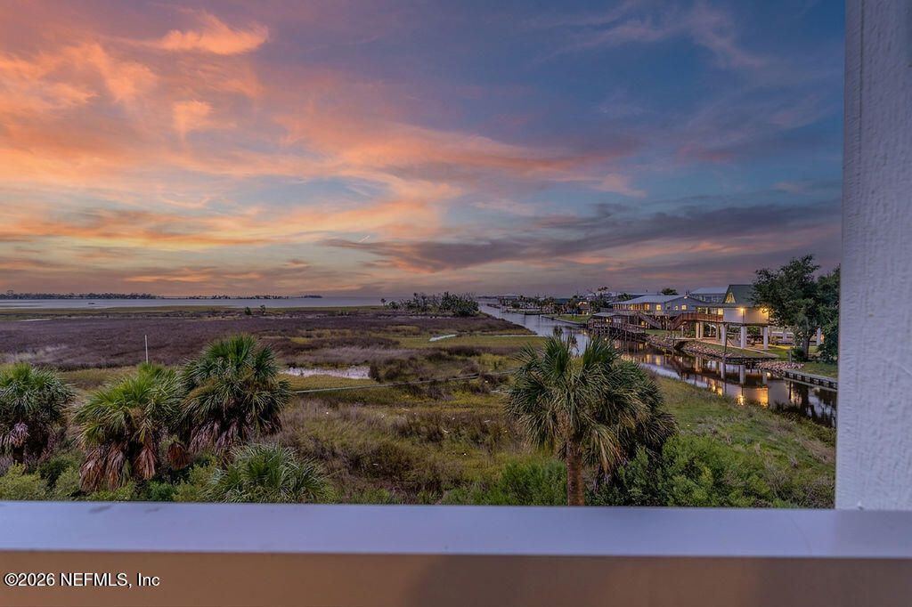 104 3rd Avenue E, Unit H 101, Horseshoe Beach, FL 32648 Photo