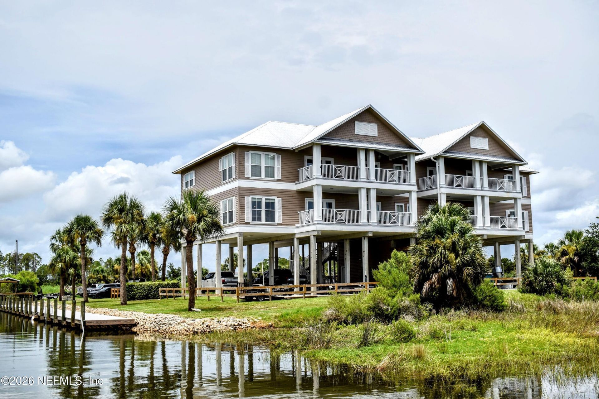 104 3rd Avenue E, Unit H 101, Horseshoe Beach, FL 32648 Photo