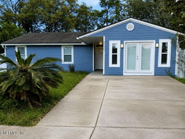 2570 S STERN Drive S, Jacksonville, FL 32233