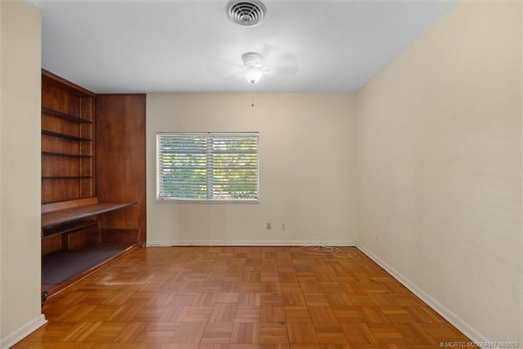 24 N Via Lucindia, Sewalls Point, FL 34996 Photo