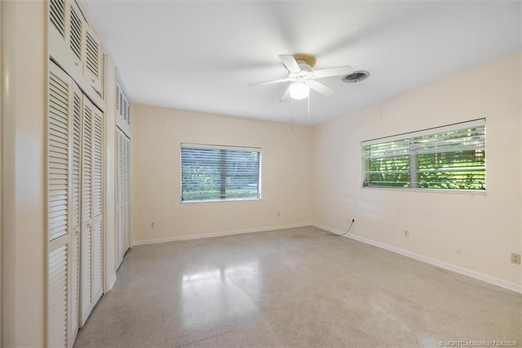 24 N Via Lucindia, Sewalls Point, FL 34996 Photo