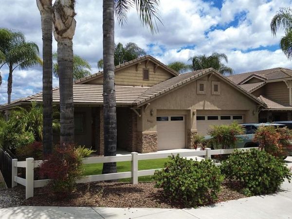 9460 Slope St., Santee, CA 92071
