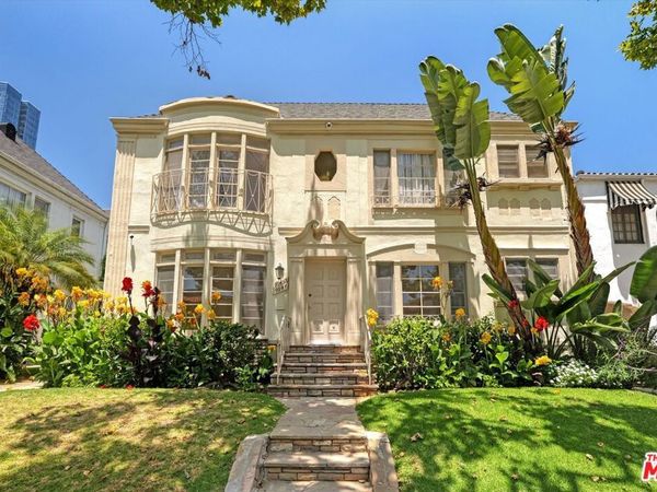 9945 Robbins Drive , Unit 102, Beverly Hills, CA 90212