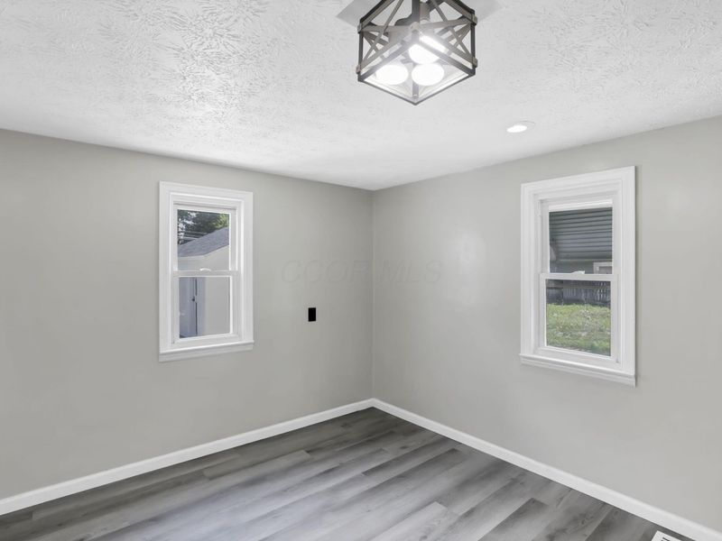 1820 Hopkins Avenue, Columbus, OH 43223 Photo 18