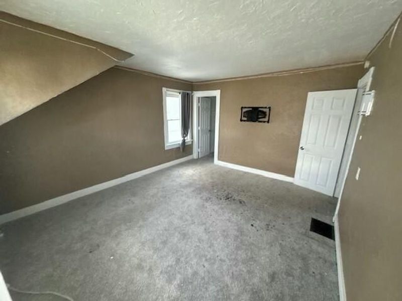 1080 Linden Avenue , Dayton, OH 45410 Photo 13