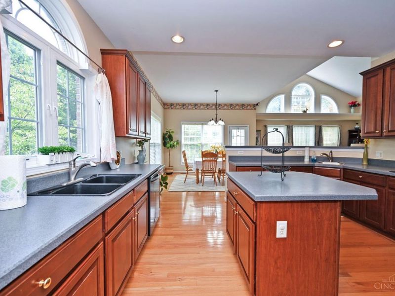 4378 Serpentine Way, Mason, OH 45040 Photo 11