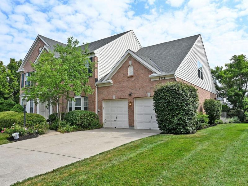 4378 Serpentine Way, Mason, OH 45040 Photo 2
