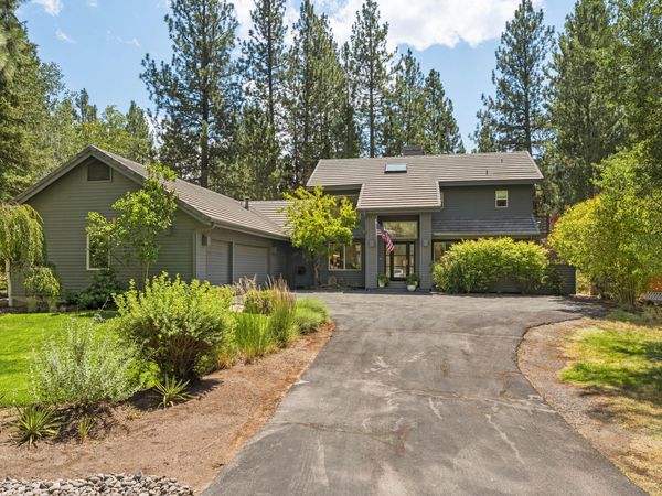 19501 Sunshine Way, Bend, OR 97702