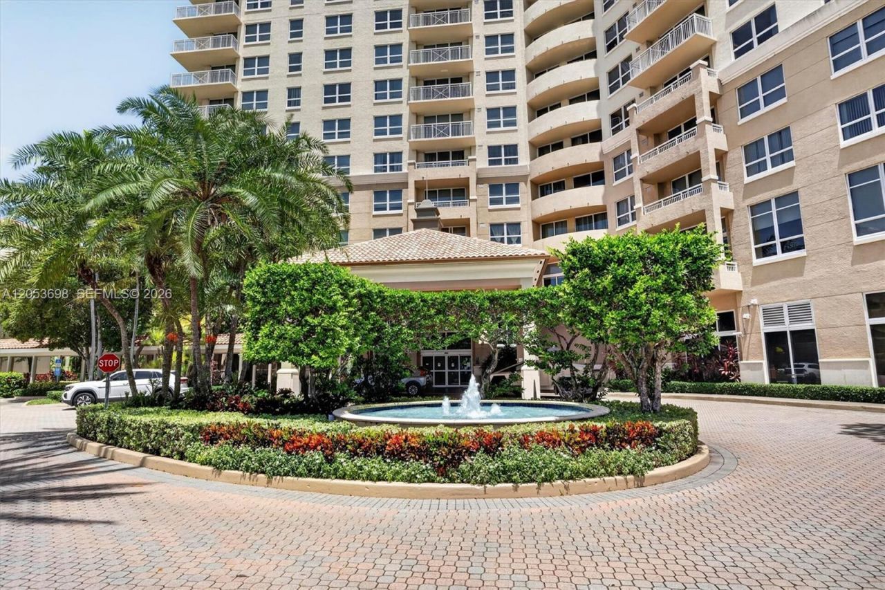 19501 W Country Club Dr , Unit 2401, Aventura, FL 33180 Photo