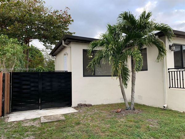 7935 SW 17th Ter , Unit #2, Miami, FL 33155