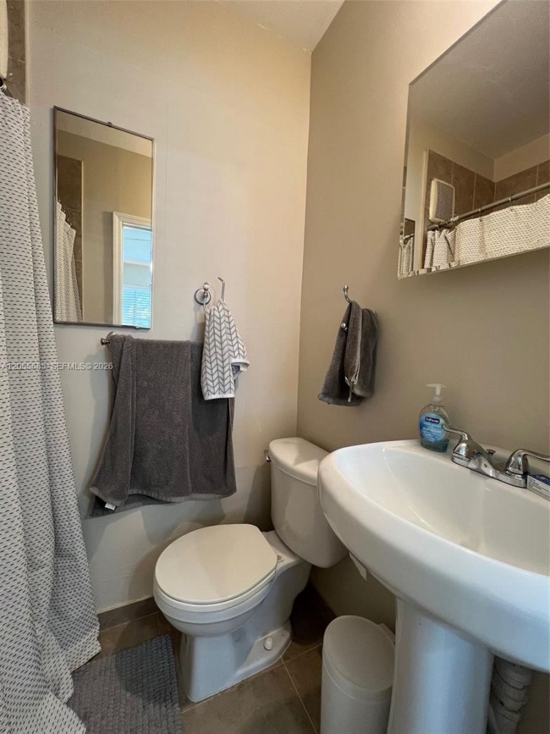 7935 SW 17th Ter , Unit #2, Miami, FL 33155 Photo