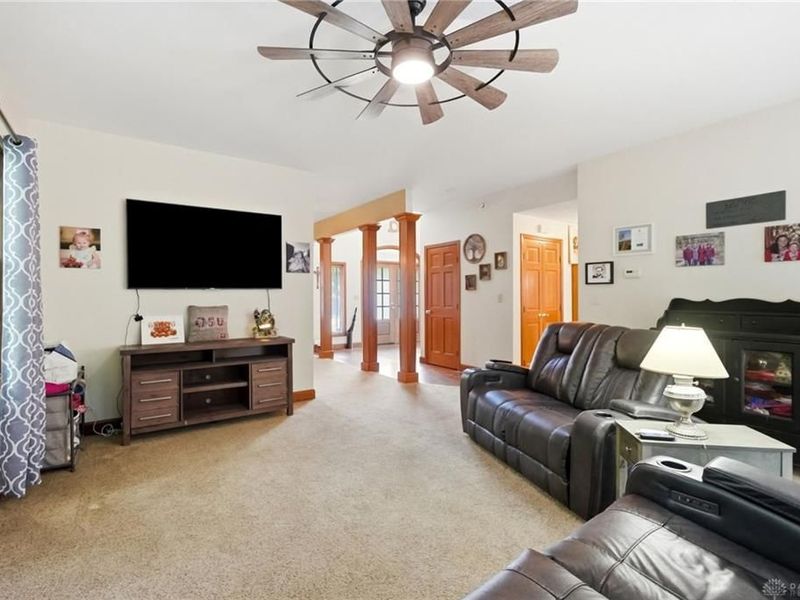 185 Woods Edge Court, Union Township, OH 45177 Photo 15
