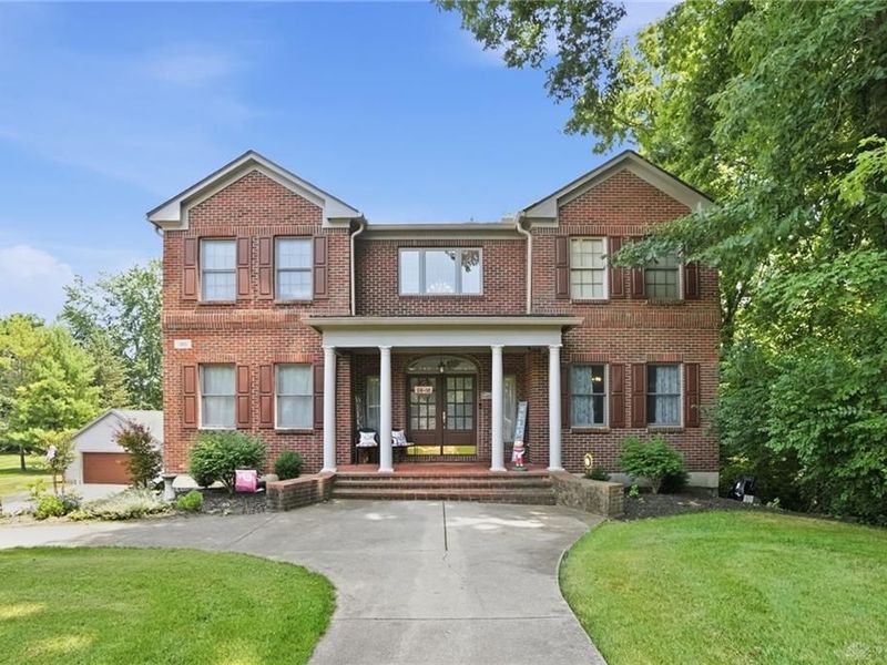 185 Woods Edge Court, Union Township, OH 45177 Photo 3