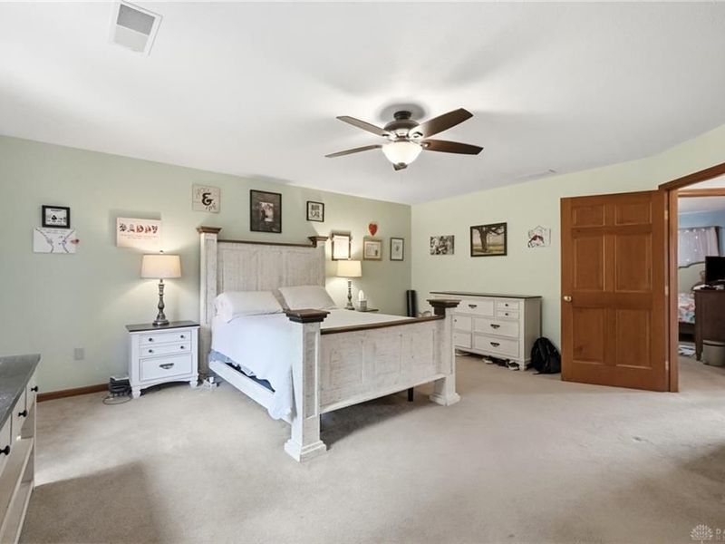 185 Woods Edge Court, Union Township, OH 45177 Photo 32