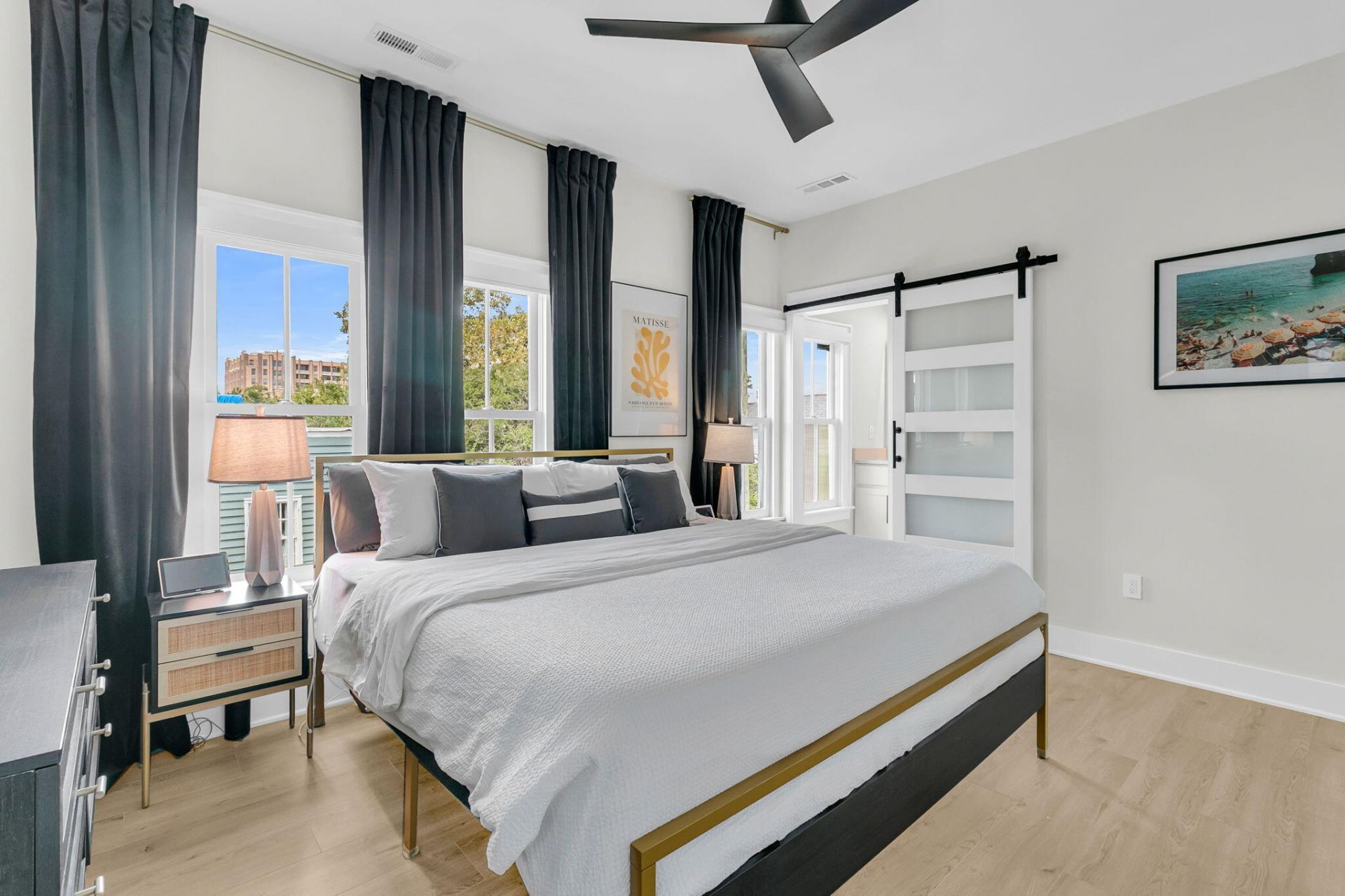 72 Hanover Street Photo 27