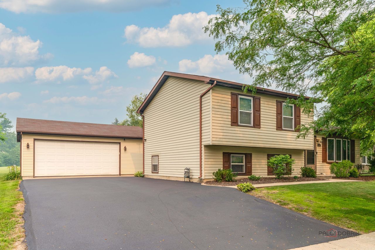 916 Lorelei Drive , Zion, IL 60099