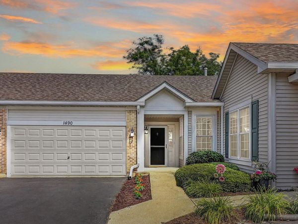 1490 W Ludington Circle , Romeoville, IL 60446