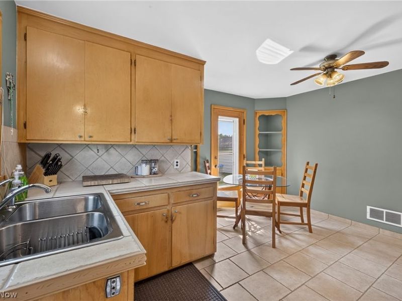 1802 Lincoln Road, Wickliffe, OH 44092 Photo 13