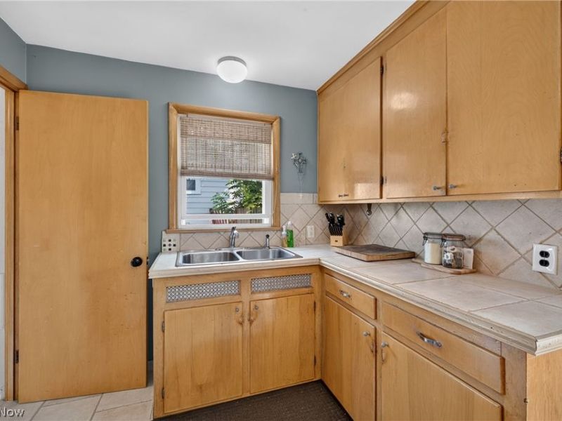 1802 Lincoln Road, Wickliffe, OH 44092 Photo 14