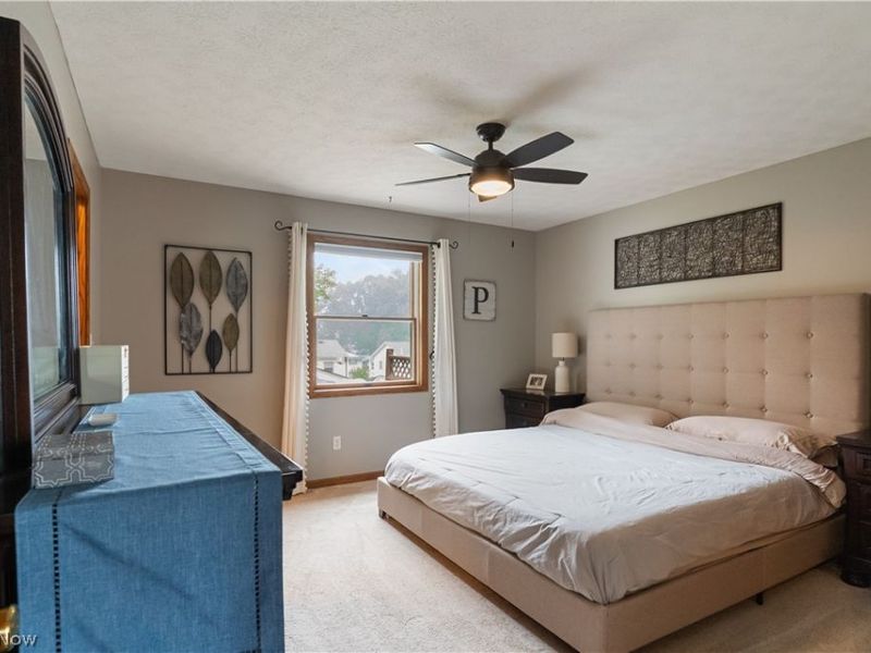 835 Johnny K Boulevard, Hubbard, OH 44425 Photo 8