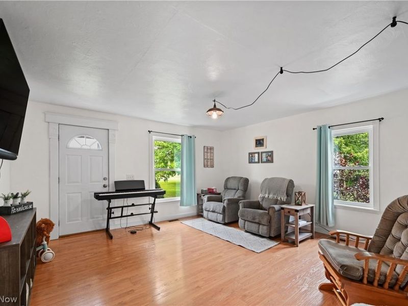 4190 Gardner Barclay Road, Farmdale, OH 44417 Photo 12