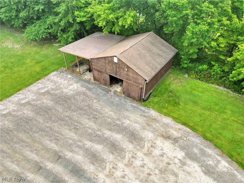 4190 Gardner Barclay Road, Farmdale, OH 44417 Photo 4