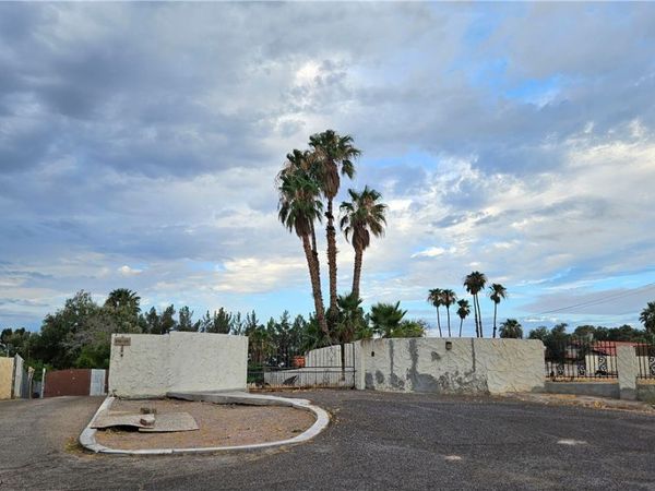 3115 E Viking Road , Las Vegas, NV 89121