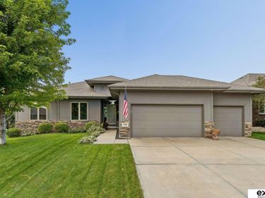 19809 Mason Street, Elkhorn, NE 68022