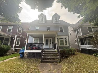 74 Avondale Park , Rochester, NY 14620
