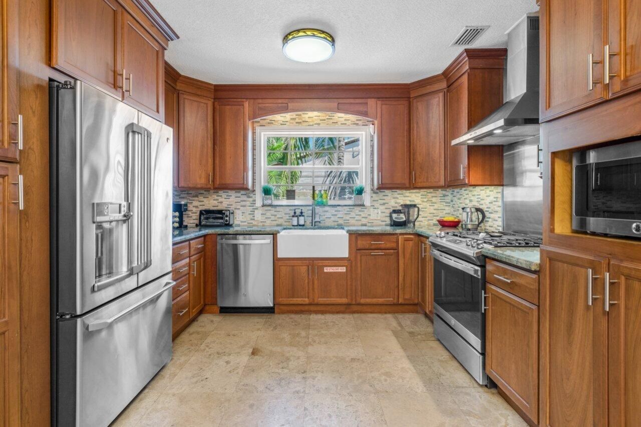 520 NE 3rd Avenue, Delray Beach, FL 33444 Photo