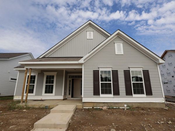 4533 Corsican Loop E, Hilliard, OH 43026