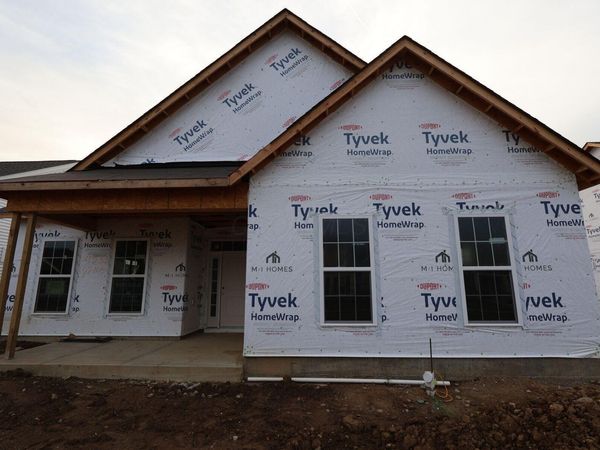 4533 Corsican Loop E, Hilliard, OH 43026
