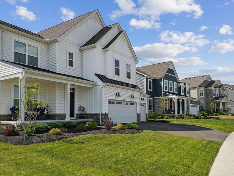 4533 Corsican Loop E, Hilliard, OH 43026 Photo 11