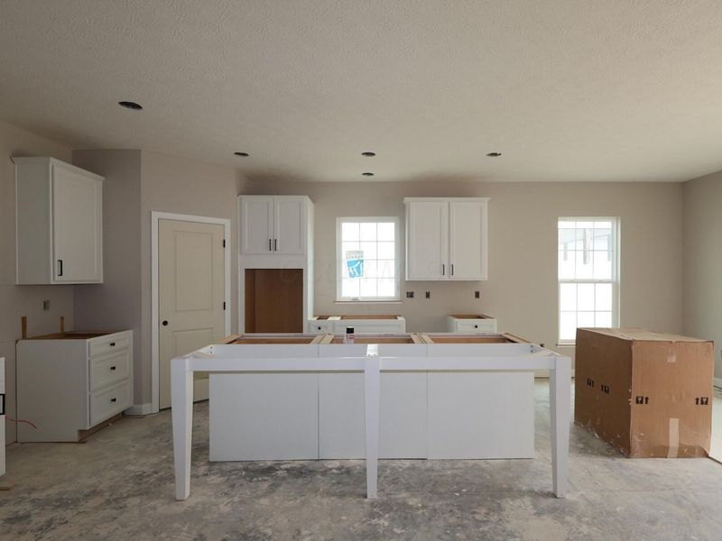 4533 Corsican Loop E, Hilliard, OH 43026 Photo 3