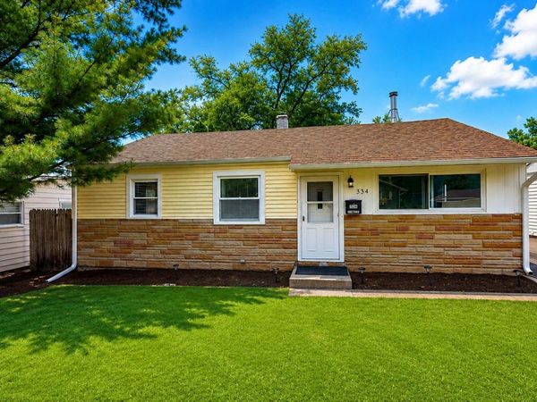 334 S SEYMOUR Avenue , Mundelein, IL 60060