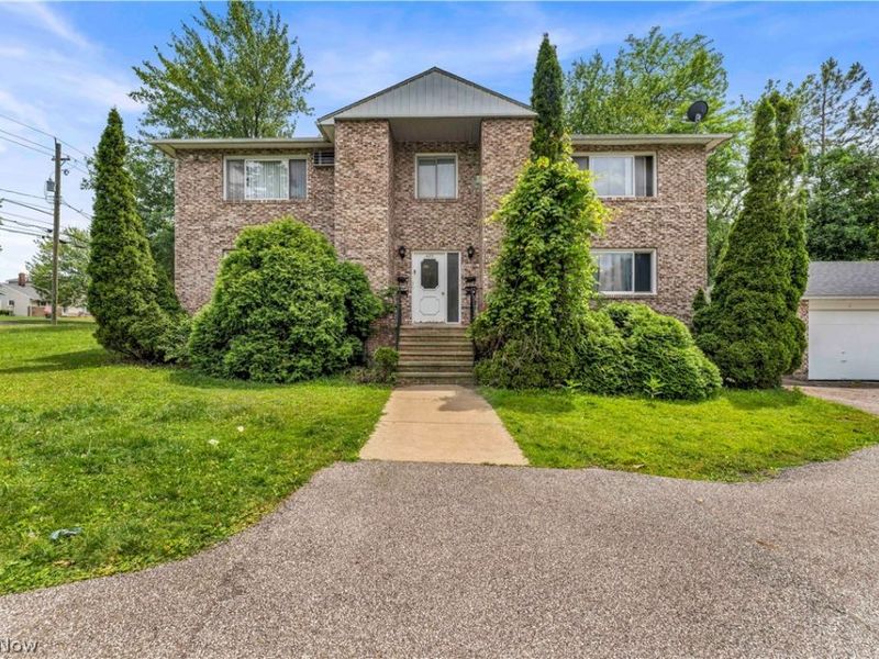 485 Center Road, Unit 1, Bedford Heights, OH 44146 Photo 1