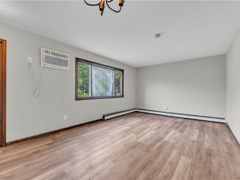 485 Center Road, Unit 1, Bedford Heights, OH 44146 Photo 3