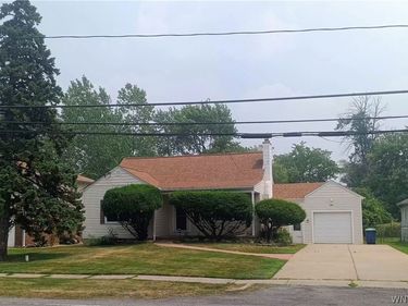481 Getzville Road, Buffalo, NY 14226