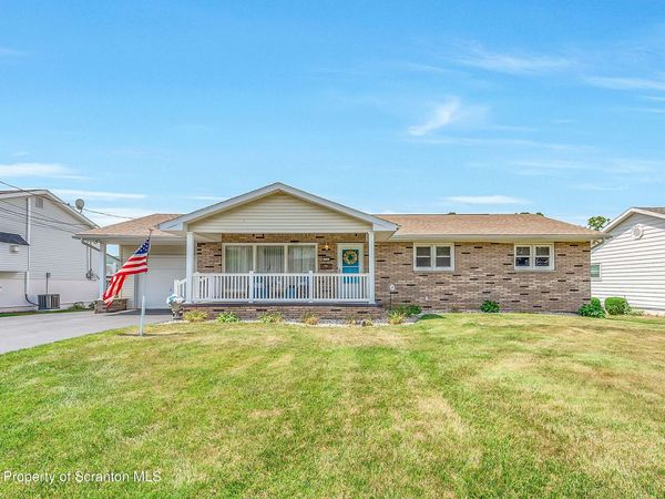 715 4th Street, Eynon, PA 18403